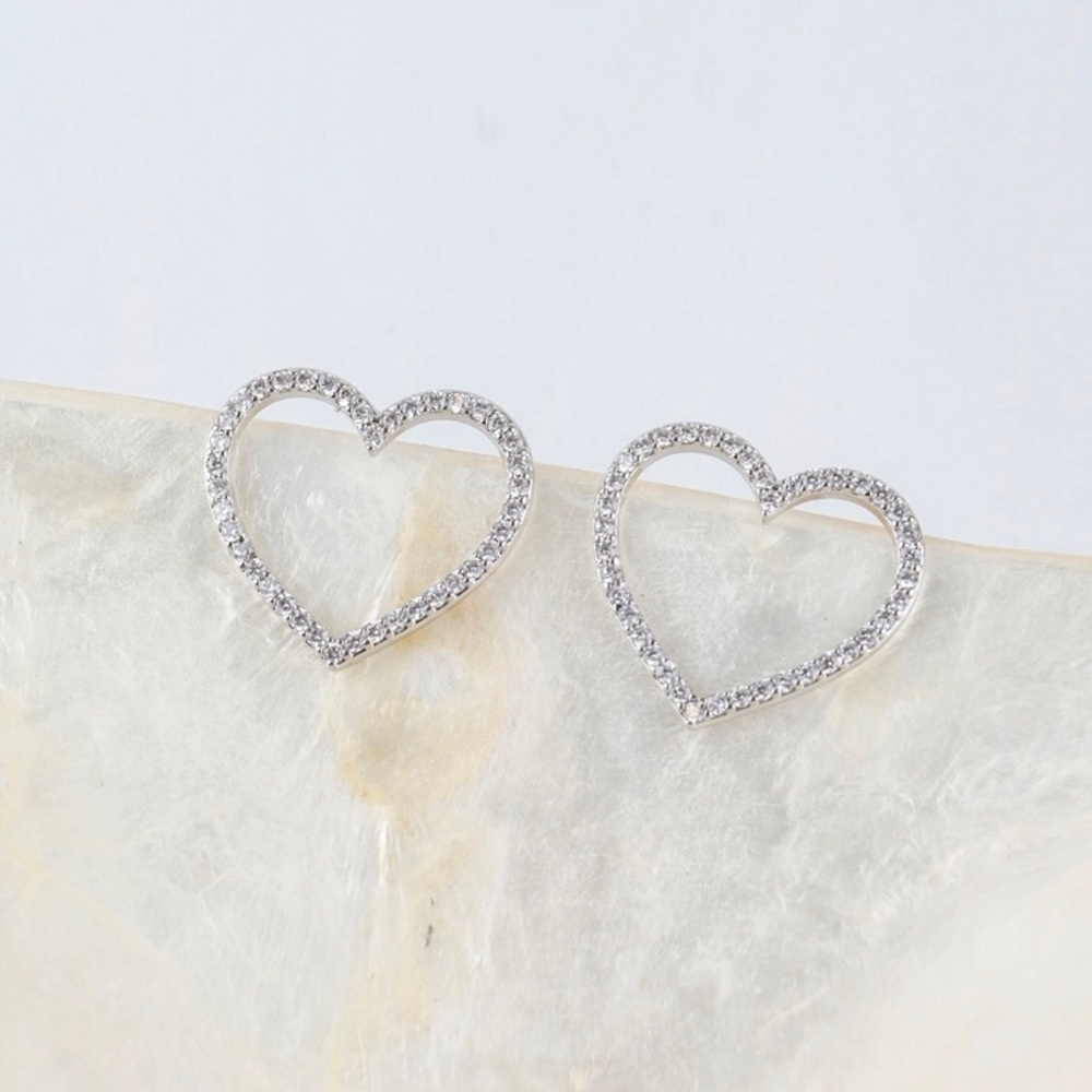Sparkling Love Earrings